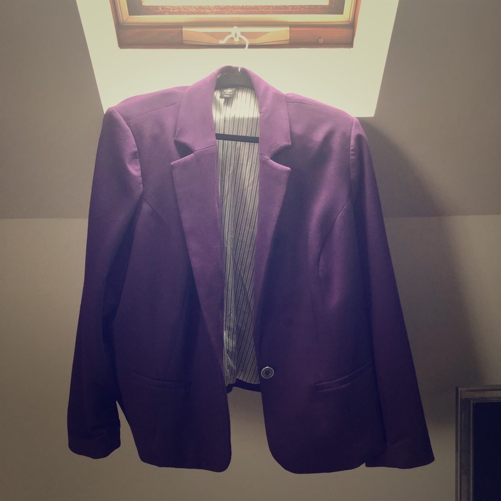 Women’s purple blazer